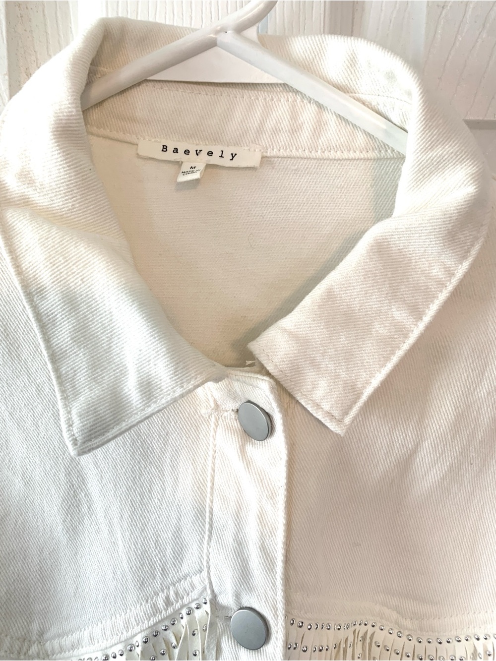 Baevely Cropped Jean Jacket - Studded Tassels - Picture 4 of 9